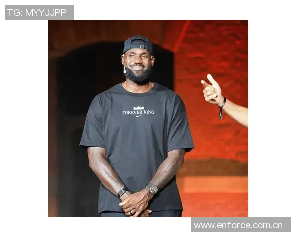 多少球迷期待勒布朗昨日的重大决定与未来动向