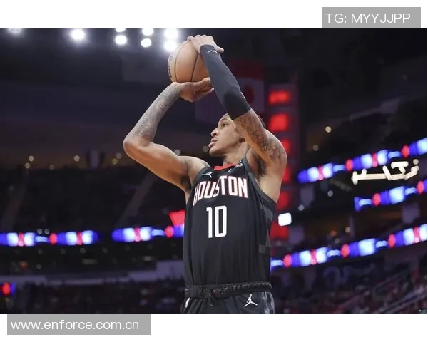 小贾巴里谈双内线战术成功之道强调抢占进攻篮板的重要性