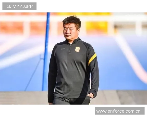 中甲第26轮前瞻辽宁铁人主帅李金羽携球员许东出席新闻发布会分享备战心得