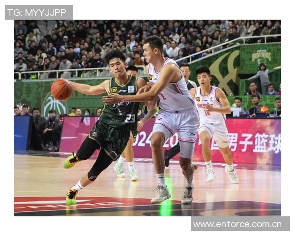 杨瀚森邀请林葳共进火锅期待休息或圣诞节的美好时光 杨瀚森邀请林葳共进火锅期待休息或圣诞节的美好时光