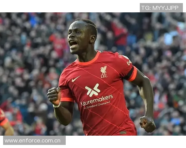 拜仁与于帕续约面临签字费分歧同时关注格伊转会动态