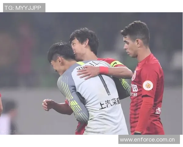 亚冠精英联赛第三轮对决上海海港迎战町田泽维亚全力以赴 亚冠精英联赛第三轮对决上海海港迎战町田泽维亚全力以赴