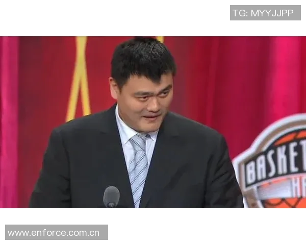 姚明在中国赛重聚老友期待与一哥探讨养老金话题