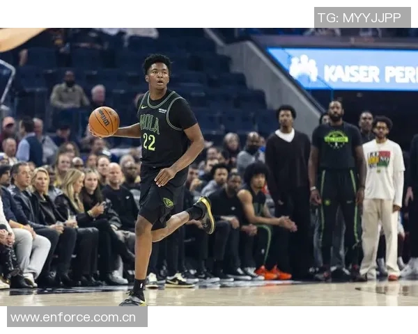 威利格林称赞新秀表现球队信任费尔斯奎因的关键时刻发挥