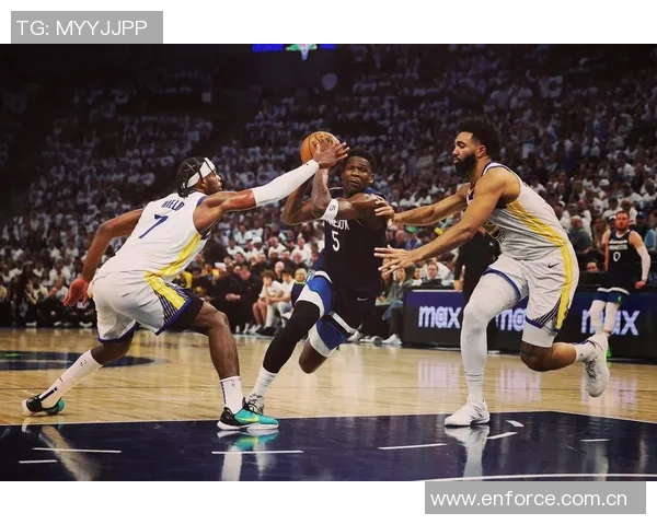 米切尔助力骑士客场击败公牛兰德尔引领森林狼战胜灰熊