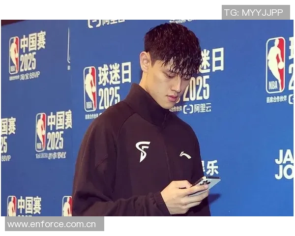 媒体人分析曾凡博表现超预期但未出场令人意外引发热议