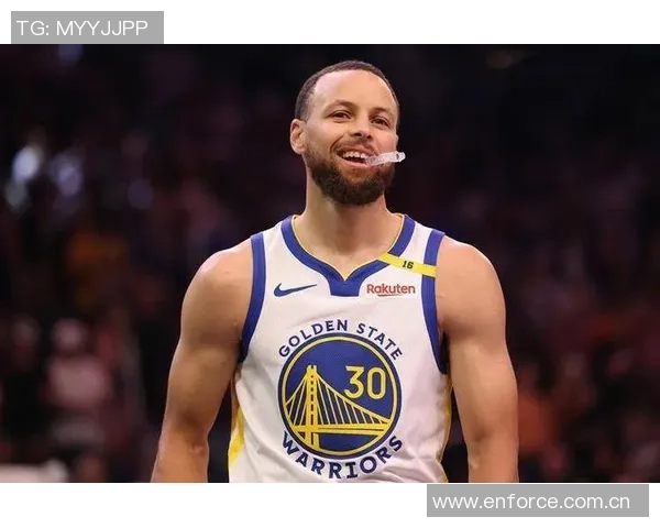 库里赞霍福德篮球智商高经验丰富能灵活适应阵容提升球队化学反应