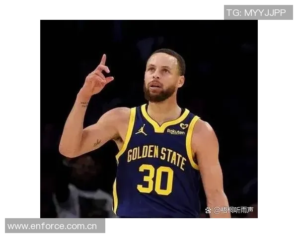 库里追平历史纪录即将迎来第14个赛季GDP组合再度霸榜传奇之路