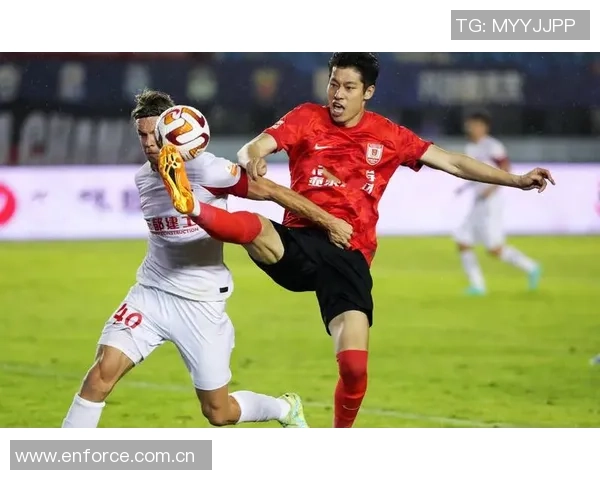 泰山球员毕津浩自由转会加盟大连英博正式确认